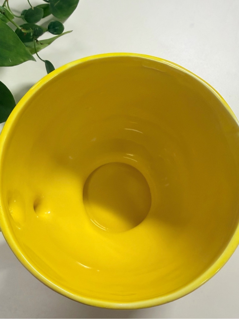 Oversized Yellow Smiley Ceramic Coffee Mug - Picture 4 of 6